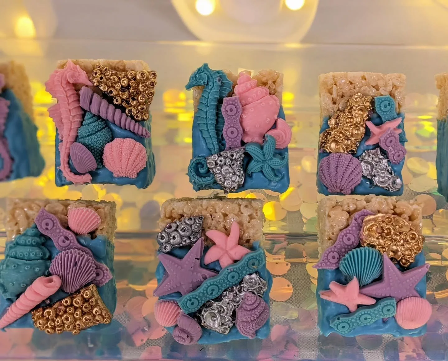 Paisley-patterned fusion dessert bites